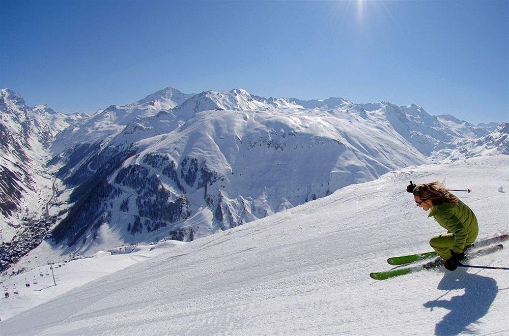 Hotel Altitude Val-dʼIsère Kültér fotó
